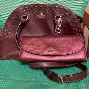 Gorgeous burgundy leather coach bag and wallet like new